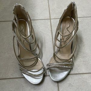 Formal silver & rhinestones stiletto shoes